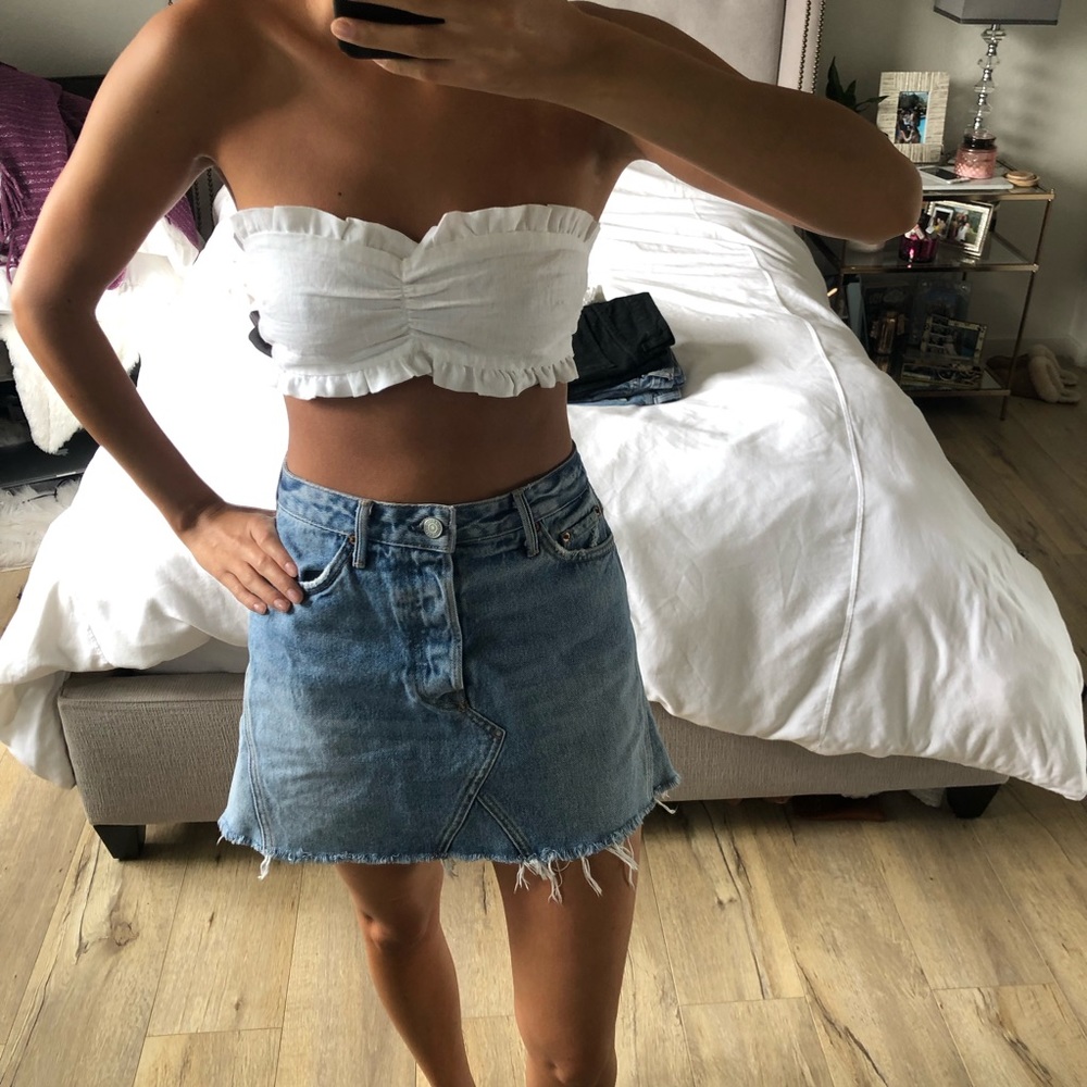 LF white crop top